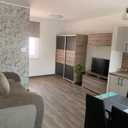 Agora Apartman Hajduszoboszlo Exterior photo
